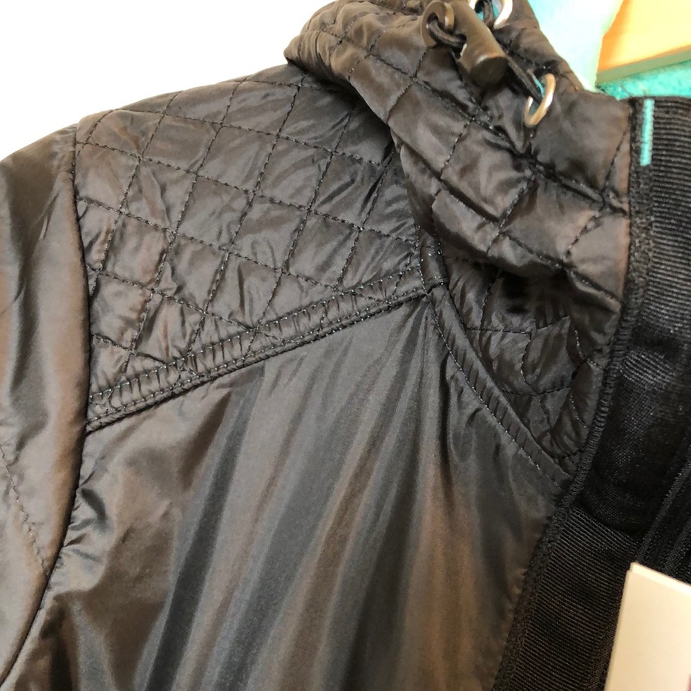 NWT Avalanche Lightweight Insulated Jacket Size S - Picture 5 of 11